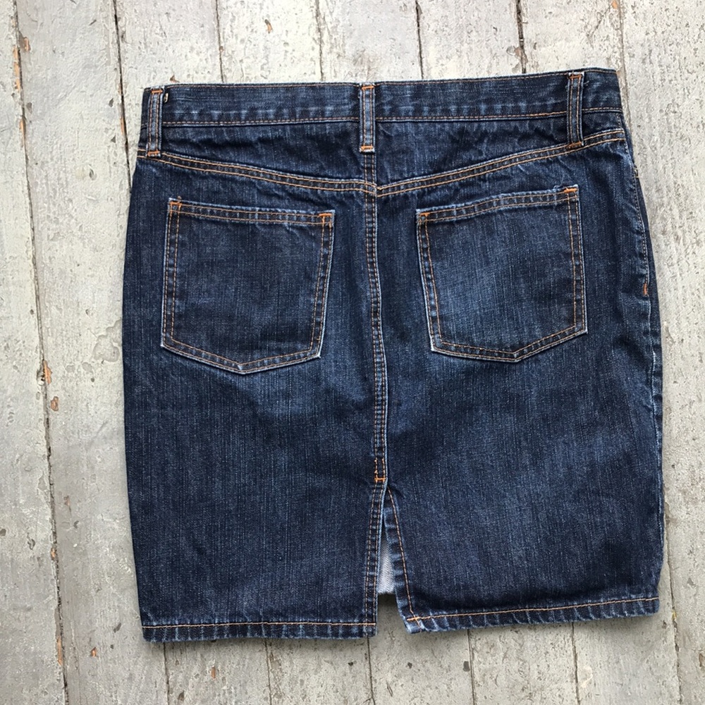 GAP Limited Edition Dark Blue Denim Skirt Size 6 - Picture 4 of 4
